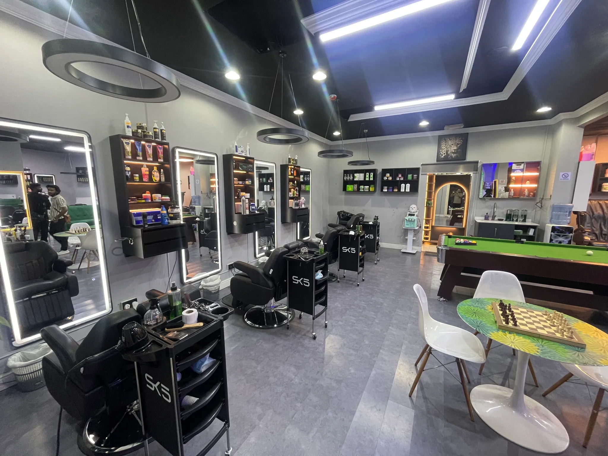 Beauty Salon for Sale - International City