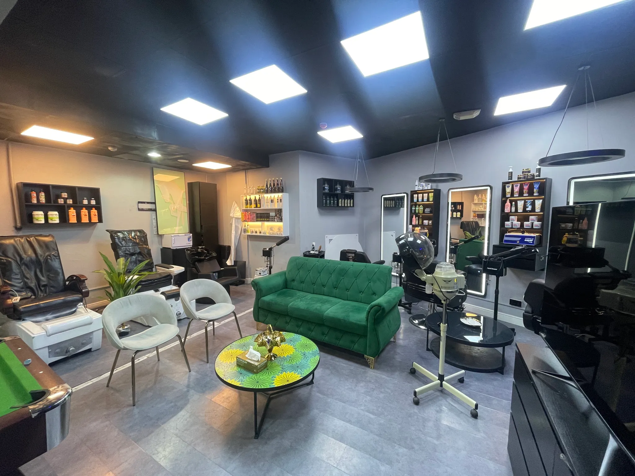 Beauty Salon for Sale - International City