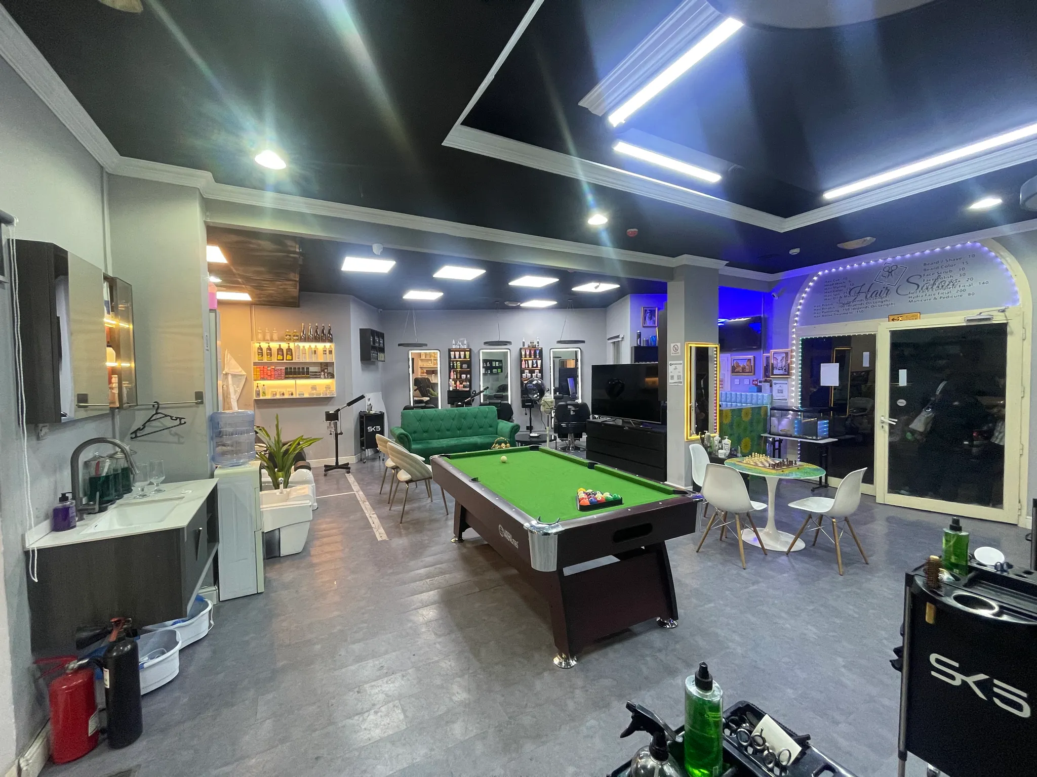 Beauty Salon for Sale - International City
