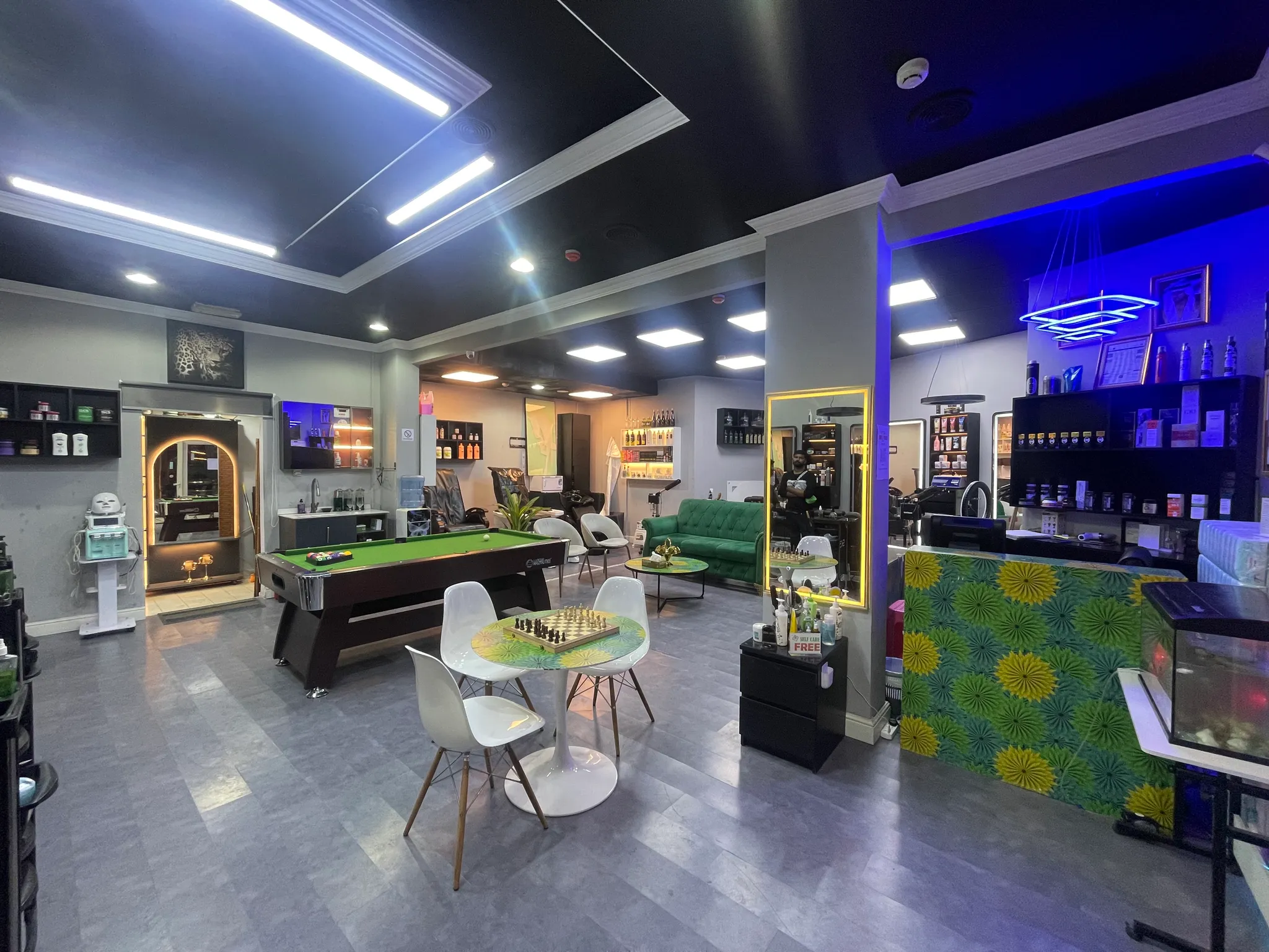 Beauty Salon for Sale - International City