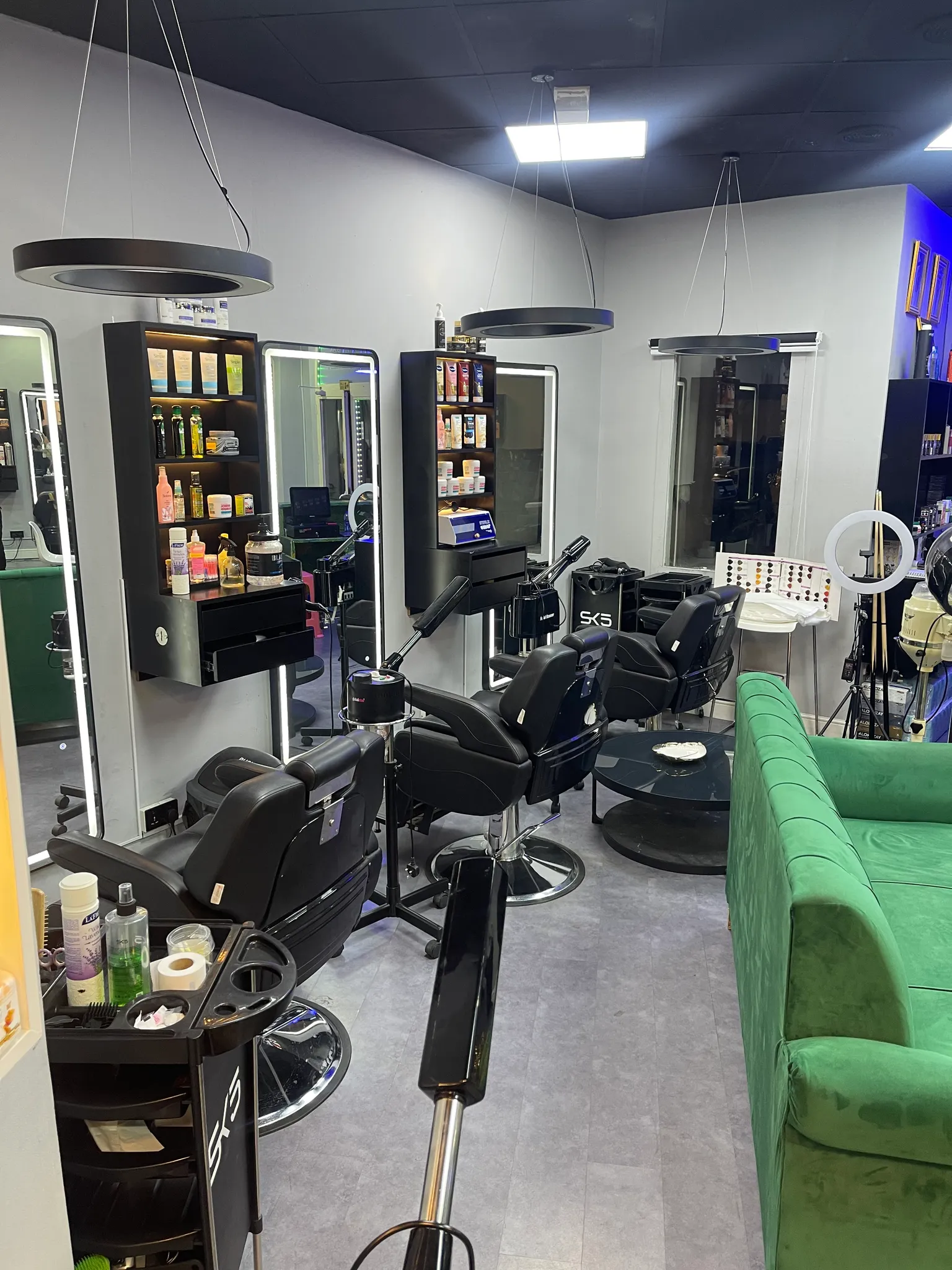 Beauty Salon for Sale - International City