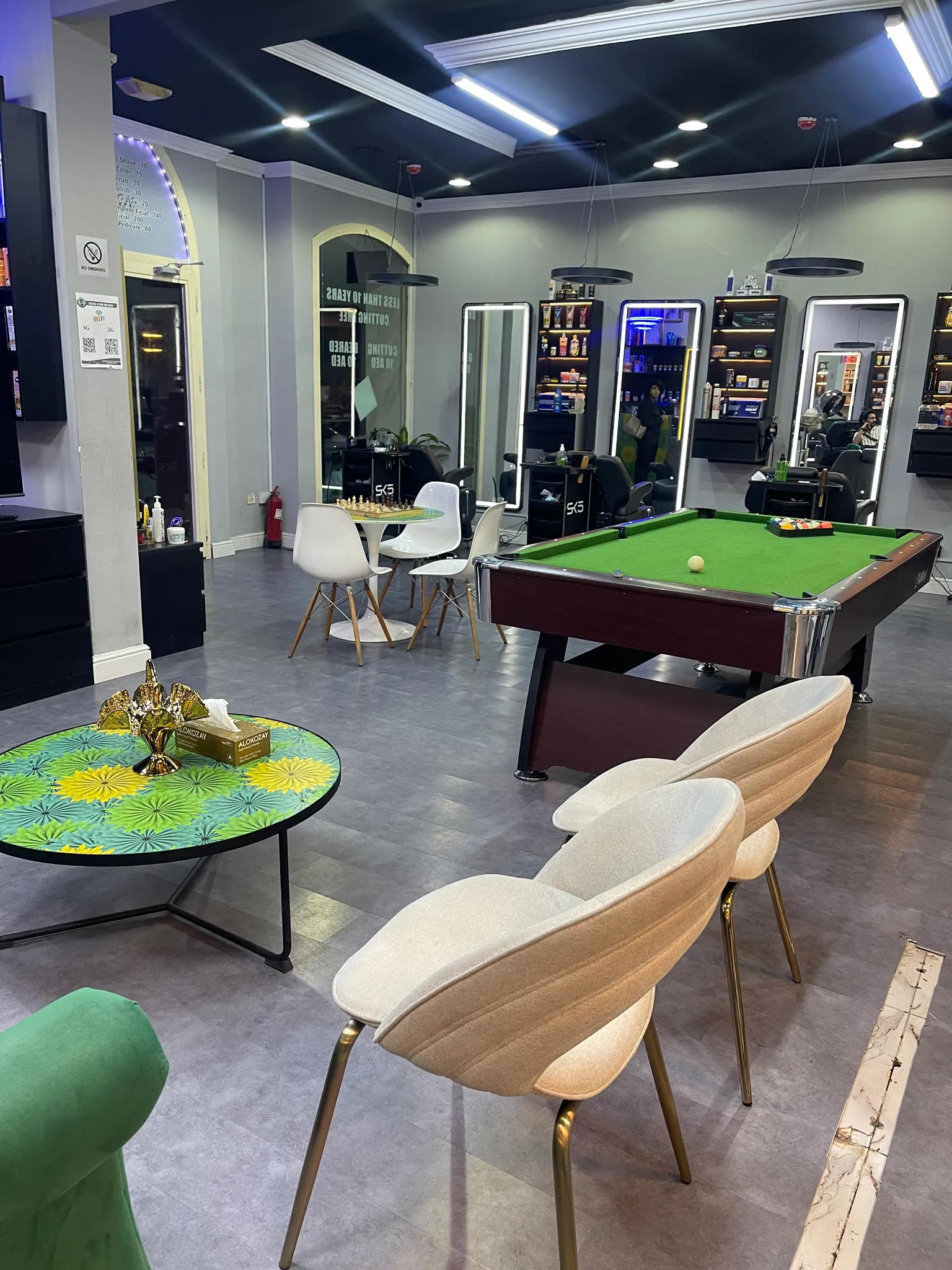 Beauty Salon for Sale - International City
