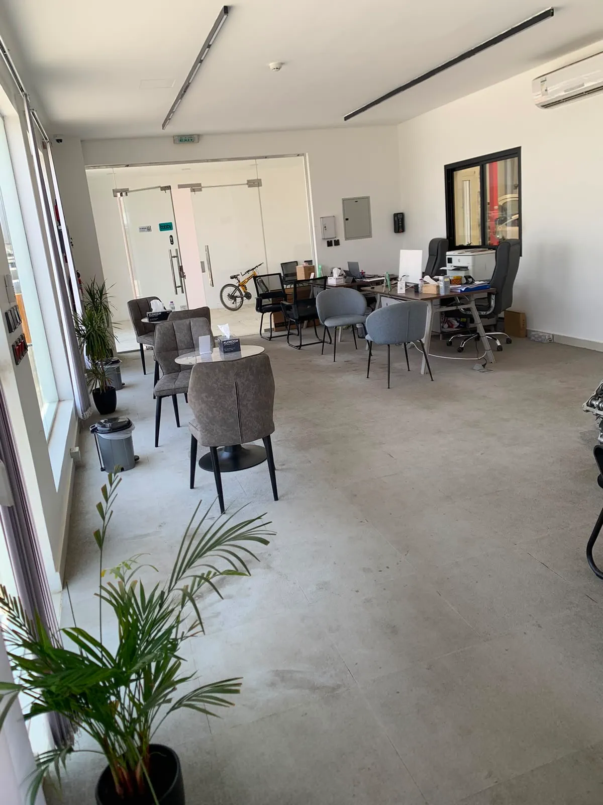Auto Repair Facility for Sale - Fujairah